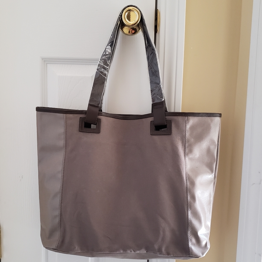 Tag Large Canvas and Faux Leather Tote Bag New
